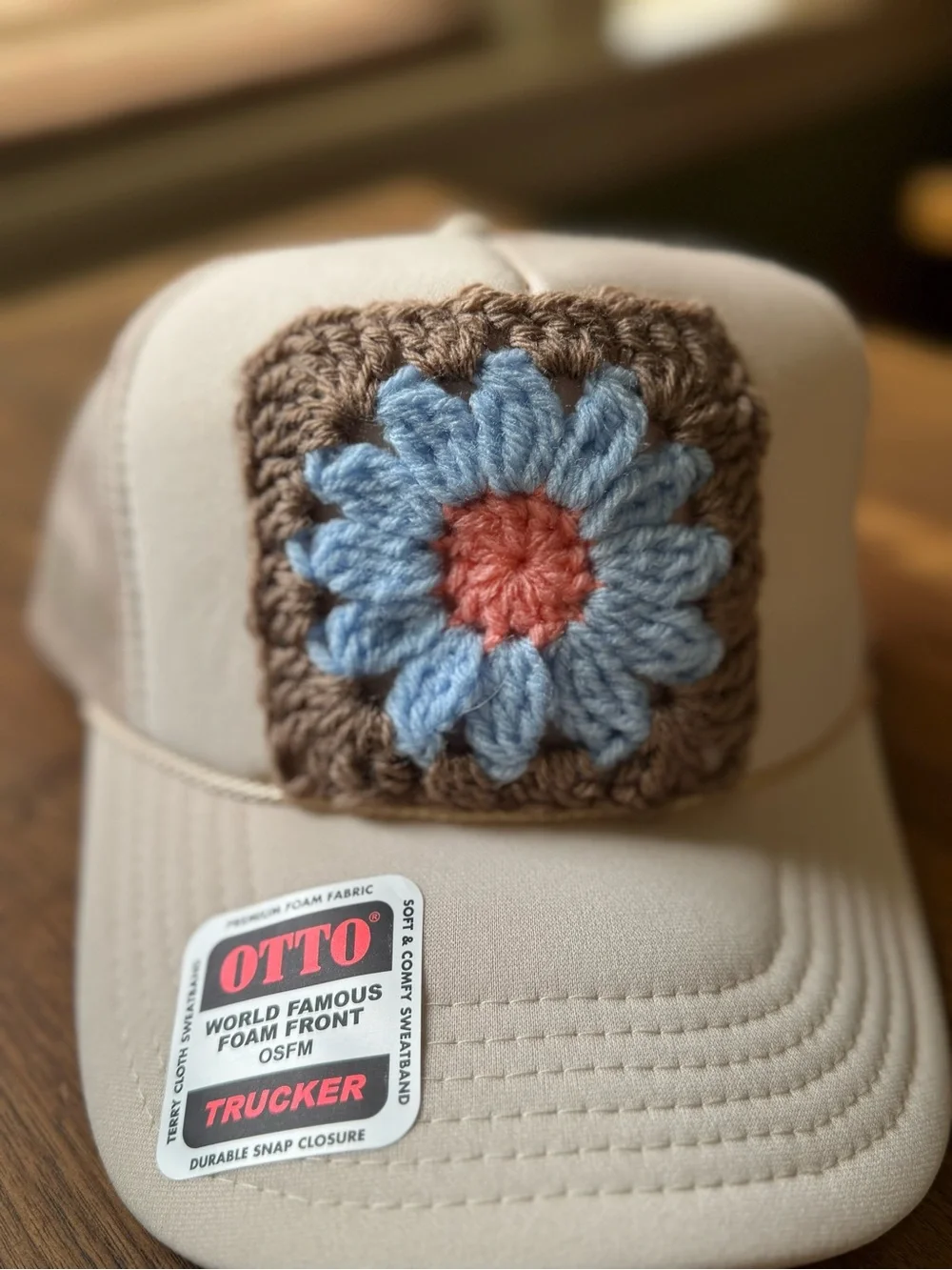 OTTO Cream Trucker Hat with Handmade Crochet Floral Granny Square Patch NWT